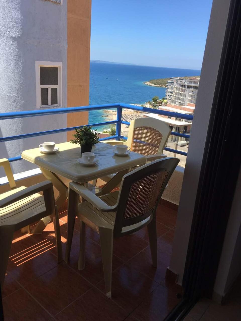 Sea And Sky Apartments Saranda Oda fotoğraf