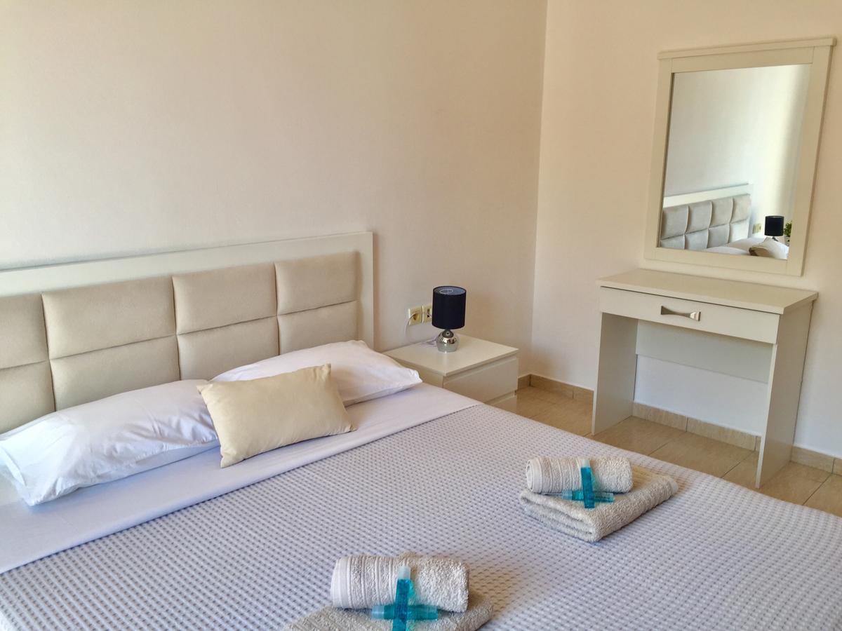 Sea And Sky Apartments Saranda Dış mekan fotoğraf